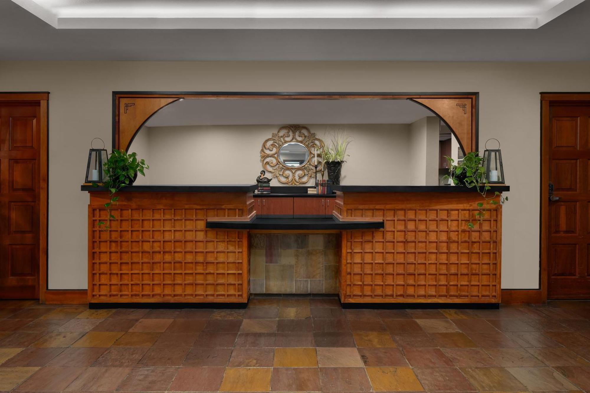 Hotel Larkspur Landing Extended 3*