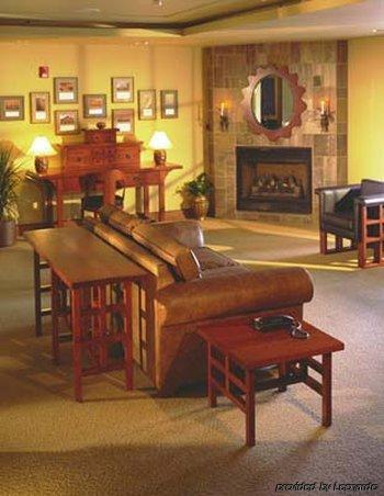 Hotel Larkspur Landing Extended